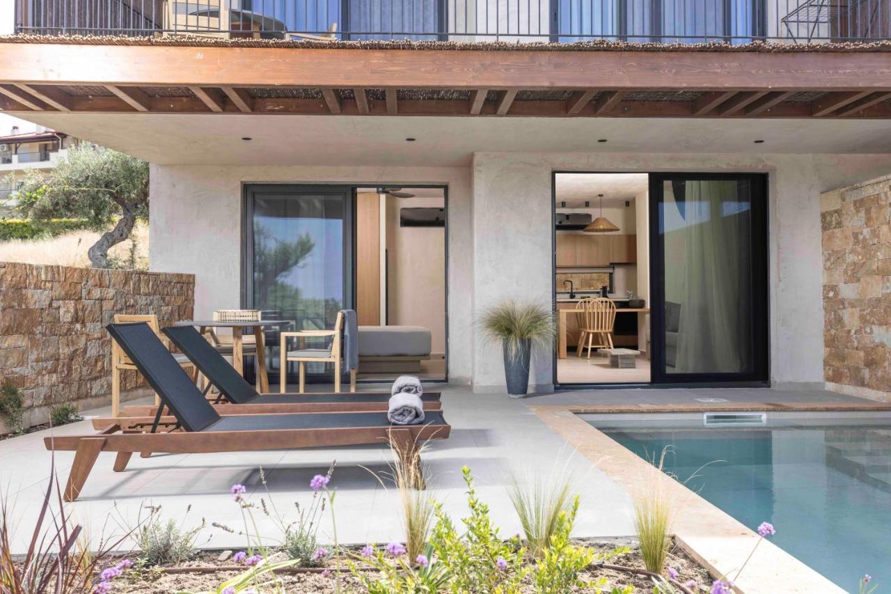 Pnoes Luxury Suites Paliúri Kültér fotó
