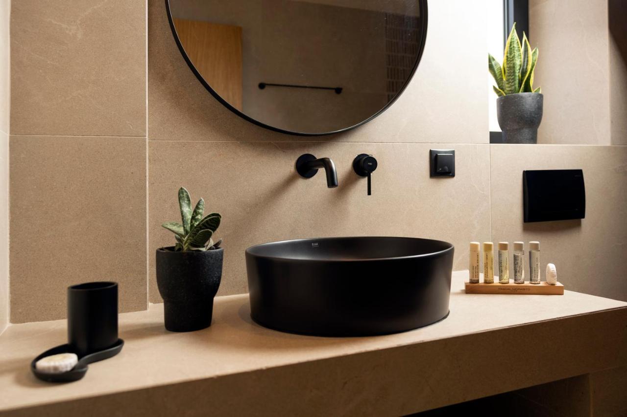 Pnoes Luxury Suites Paliúri Kültér fotó