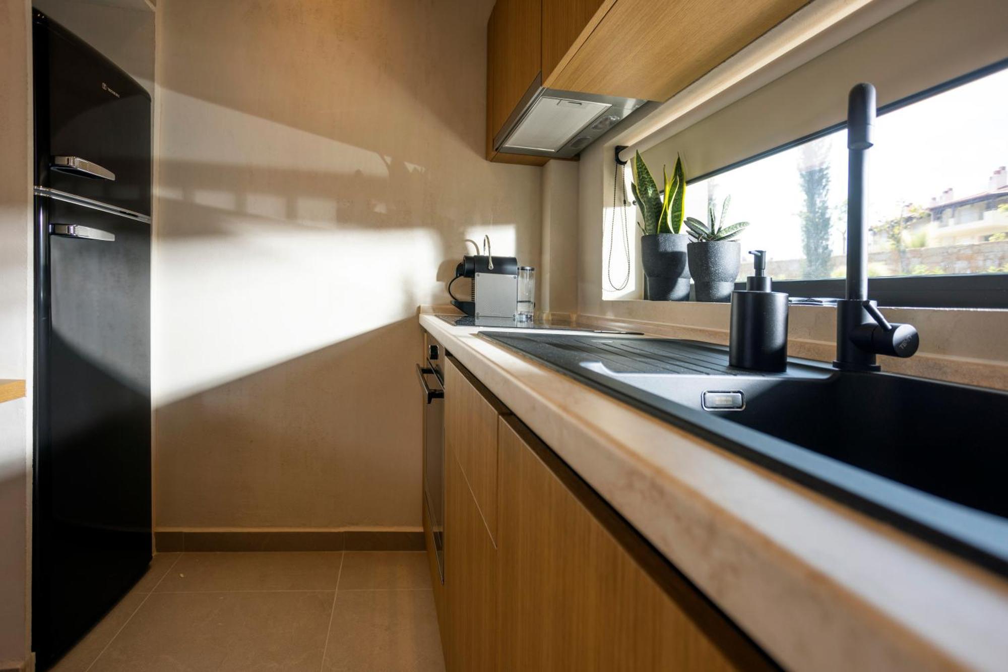 Pnoes Luxury Suites Paliúri Kültér fotó