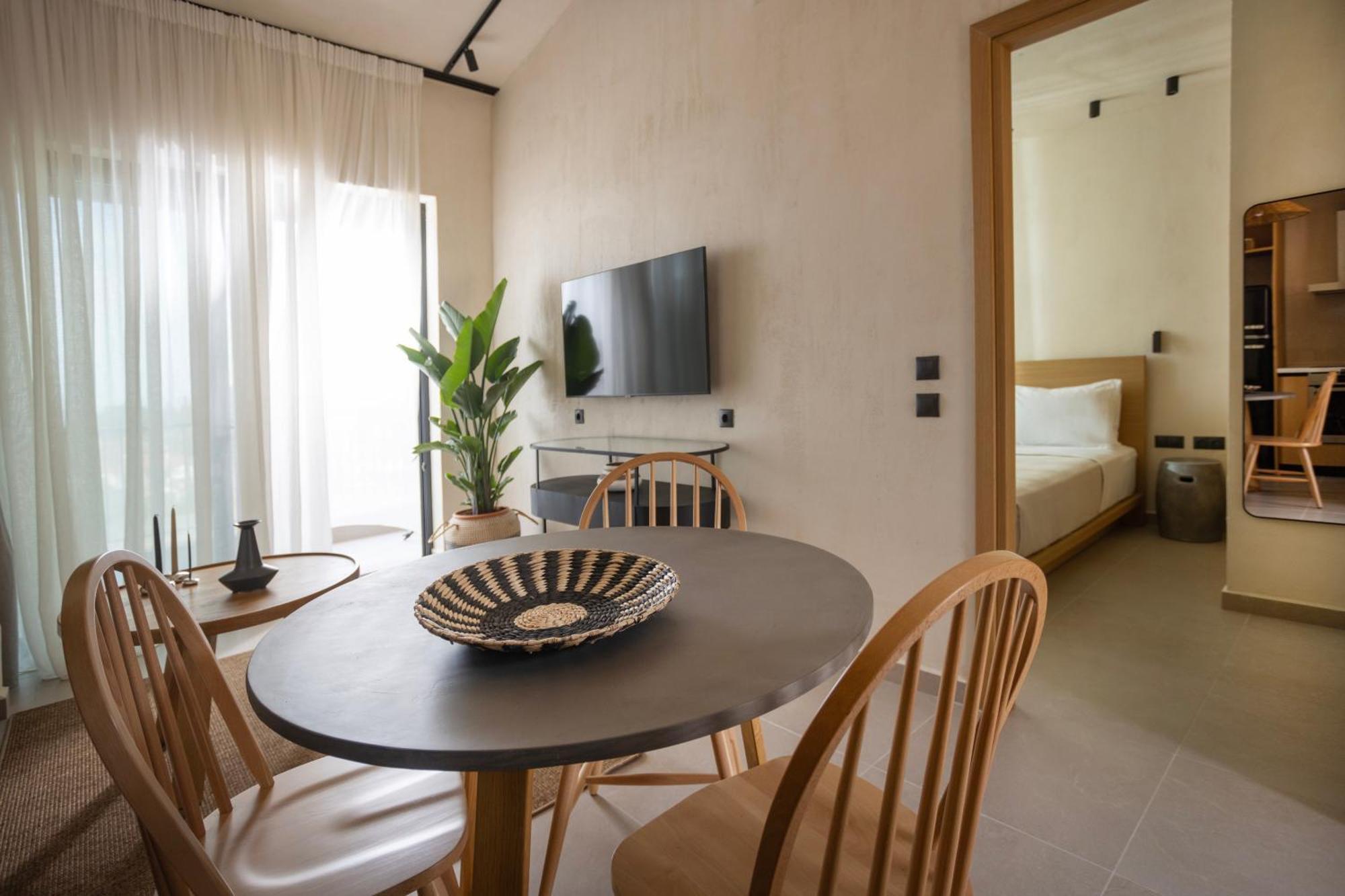 Pnoes Luxury Suites Paliúri Kültér fotó