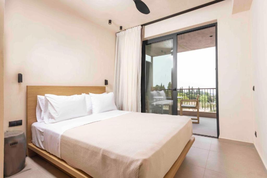 Pnoes Luxury Suites Paliúri Kültér fotó